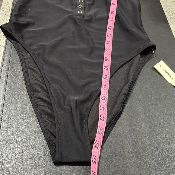 UpWest Henley snap front,high cut thigh,removable pads, thin straps 1 piece swim - Picture 12 of 12